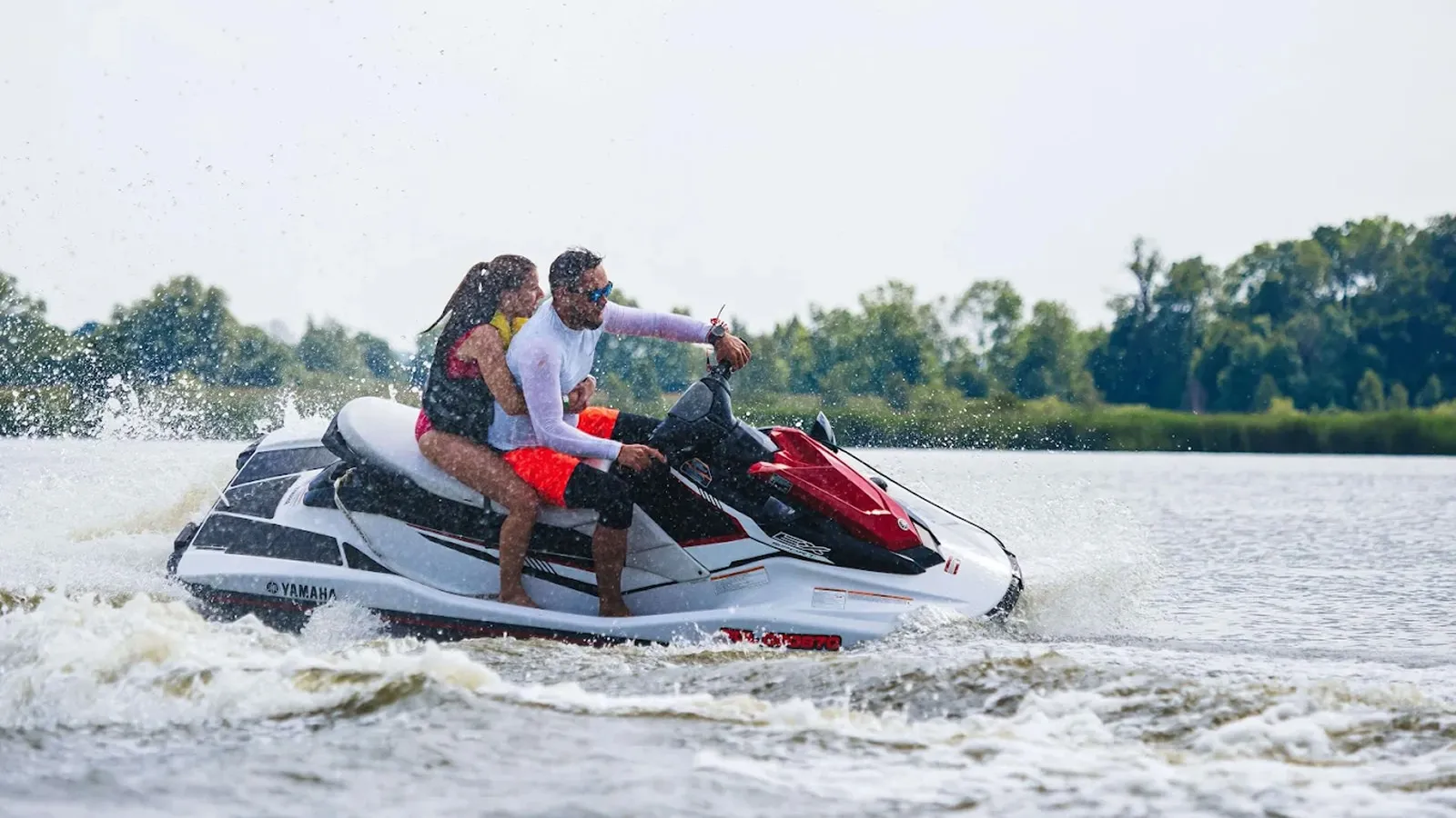 wypozyczalnia-skuterow-mielno-waterfun-01