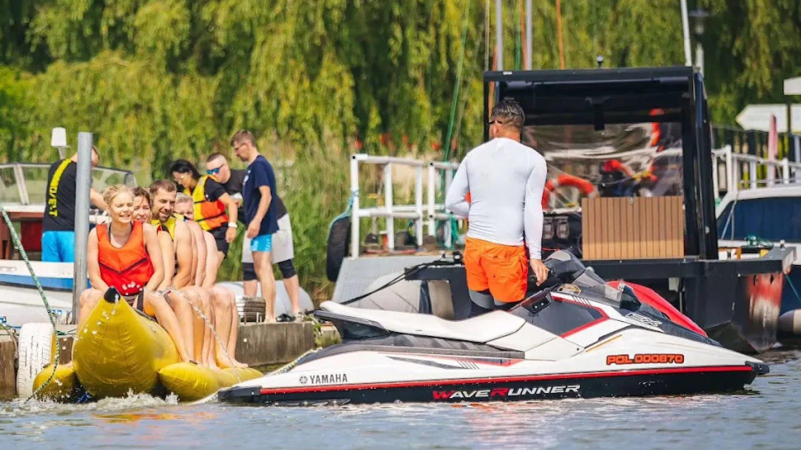 wypozyczalnia-skuterow-mielno-waterfun-05